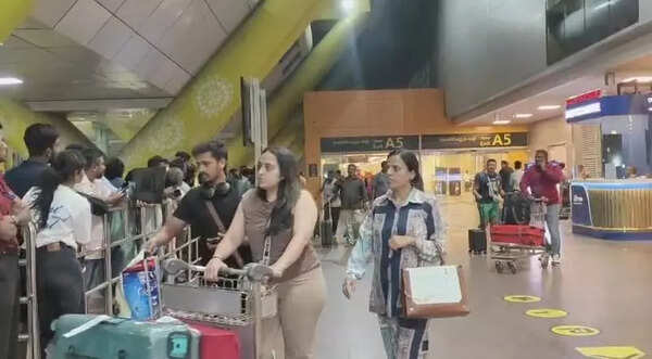 After 3 days’ wait, 217 Tamils stranded in Dubai return to Chennai