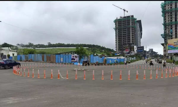 Residents force authorities to remove ‘illegal’ circle in NIBM Annexe area
