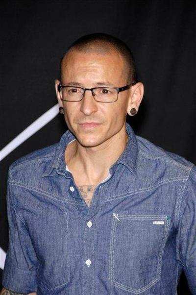 Linkin Park plans public memorial for late vocalist Chester Bennington