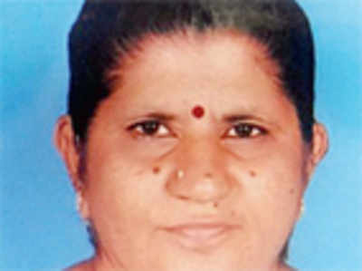 Was it chain snatchers who killed woman at busy junction?