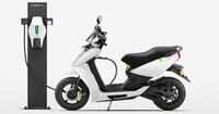 Only electric two-wheelers may be sold in India after 2025 
