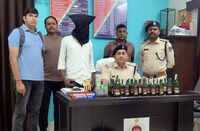 Man held with illegal liquor at Namkum stn