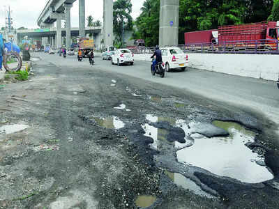 Heavy damage on Kanakapura Road