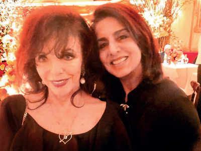Neetu Kapoor's fan moment with Joan Collins
