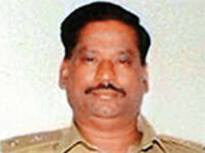 IPS officer who used cops as servants removed from post
