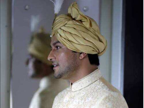 Anas Rashid Body Anas Rashid Of Diya Aur Baati Hum Fame And Kavita