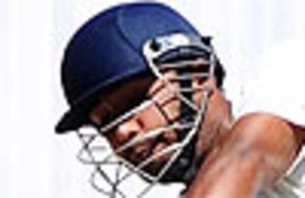 Karnataka eye first win of season