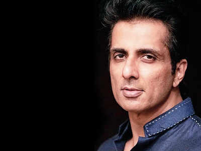 Sonu Sood to deliver meals to 25,000 migrants in the holy month of Ramadan