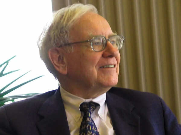 In 1951, Warren Buffett’s weekend trip to GEICO’s office became a foundation for his investing career