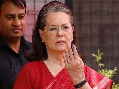 Sonia Gandhi swings into action in a bid to unite opposition