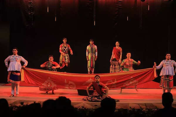 ‘Sita No Vesh’ play staged at Bharat Rang Mahotsav