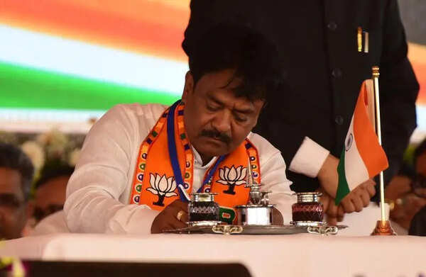 Kirtania, a Matua outside Thakurbari, joins BJP cabinet