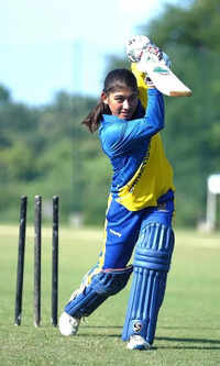 All guns blazing: CG women dominate with 4 straight wins