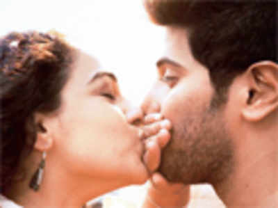 Aashiqui 2 lovers reunite for another romance