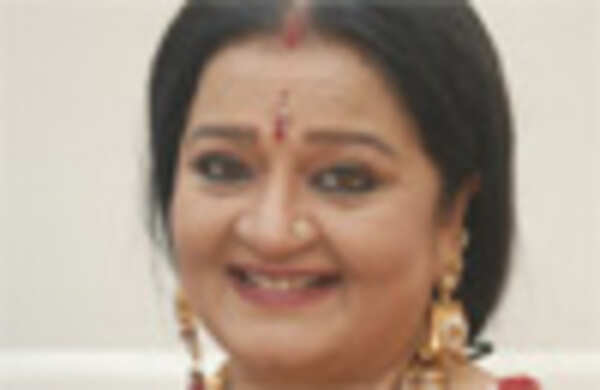 Apara Mehta in a new Gujarati TV show