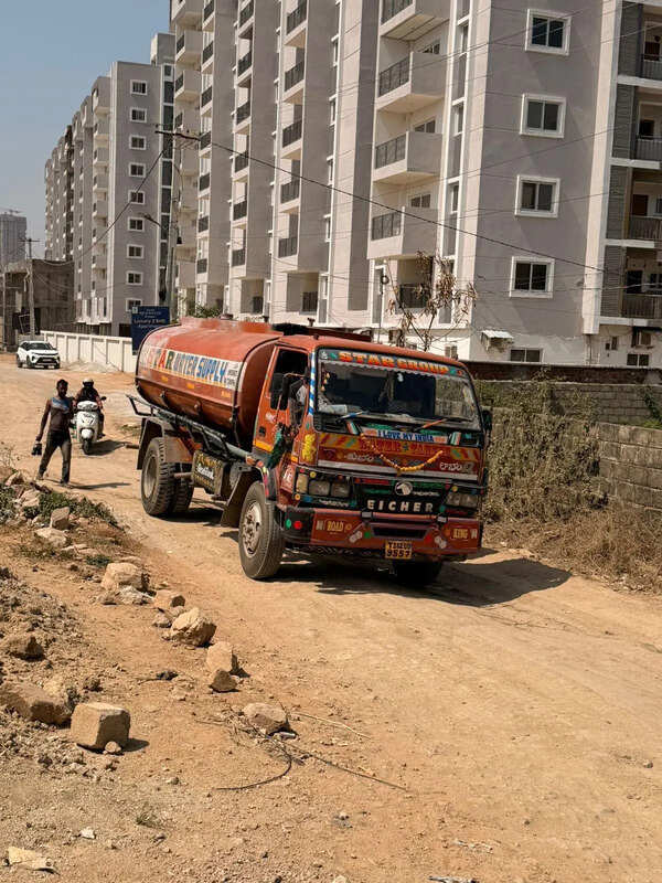 Osmannagar, Tellapur, hit by illegal borewell water trade