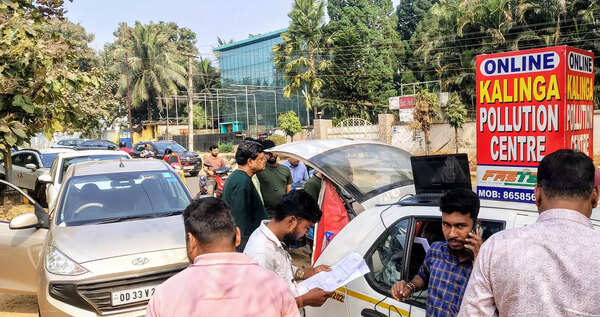 Govt extends ‘no PUCC, no petrol’ enforcement to April 1