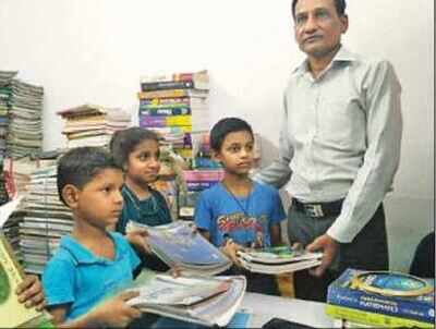 Delhi-based Anil Agarwal sets up 'book banks' for underprivileged students