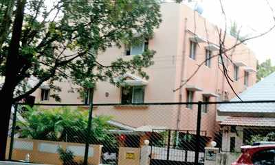 City college girl dies, parents blame hostel