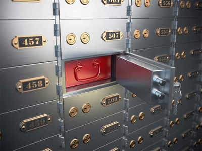 Gold goes missing from bank locker