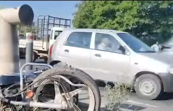 Car coming from wrong-side kills 38-year-old motorcyclist on NH-48