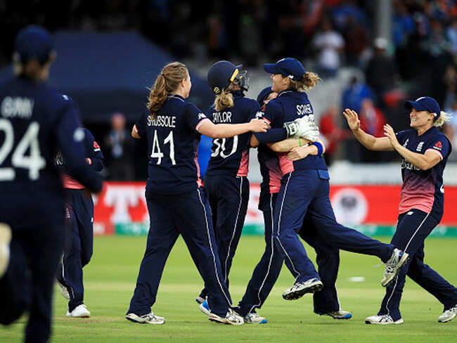 Women's World Cup final, Live: India v England