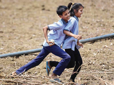 Meet Tanu Madavi, the only student in a school in the remote village of Kopra in Wardha