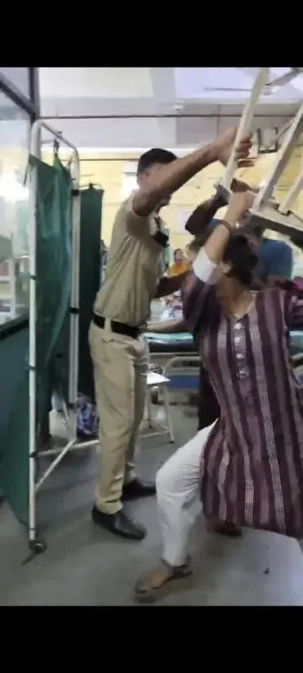 Deceased patient’s kin vandalise Ulhasnagar Central Hospital, assault staff; 3 booked