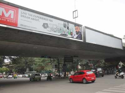 Hoarding in Jayanagar 3rd Block East,Bengaluru at Near Syndicate