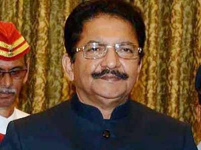 Amid uncertainty in Tamil Nadu, Governor Vidyasagar Rao stays put in Mumbai