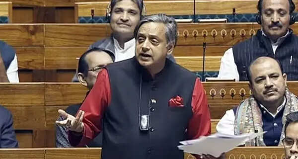 Ram ka naam badnam na karo, Tharoor tells government