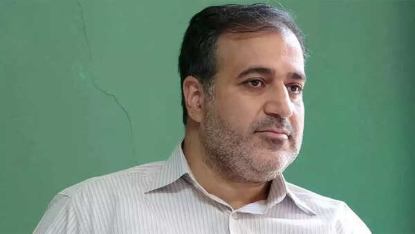 Iran arrests an Oscar-nominated screenwriter for criticising Khamenei regime