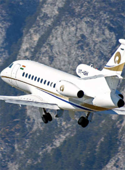 Close shave for three RIL bosses as plane engine shuts mid-air