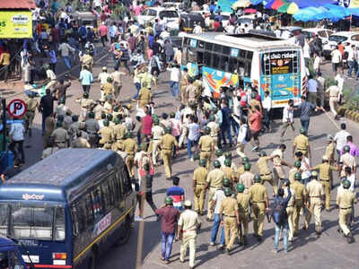 Karnataka: 2 civilians dead as anti-CAA protest turns violent in Mangaluru; police resort to firing; curfew imposed