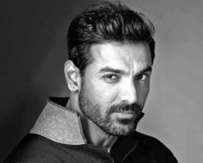 John Abraham: Not in the rat race to sell a slate
