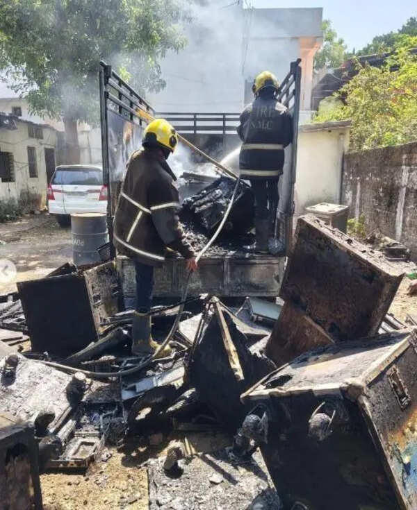 Multiple blazes reported in city, firemen battle intense heat