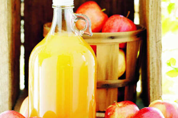 Reasons apple cider vinegar is good for you