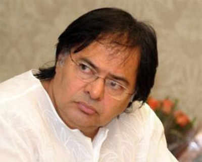 Veteran actor Farooq Sheikh dies due to heart attack in Dubai