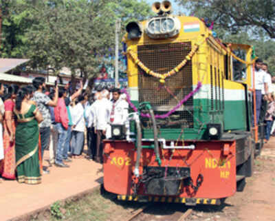 Iconic toy train chugs along Matheran hills