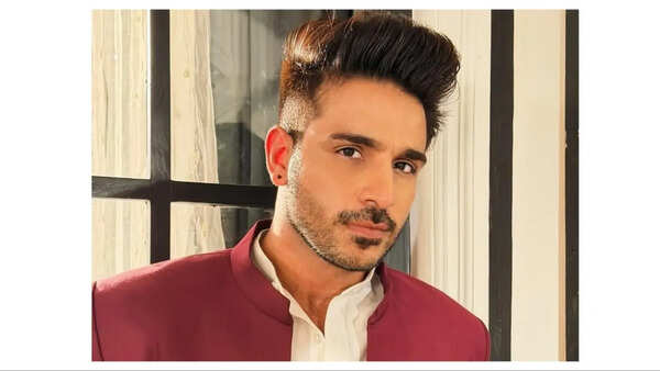 ​Pardeep Singh Toor:  I chose passion over money and left the job to pursue acting full-time