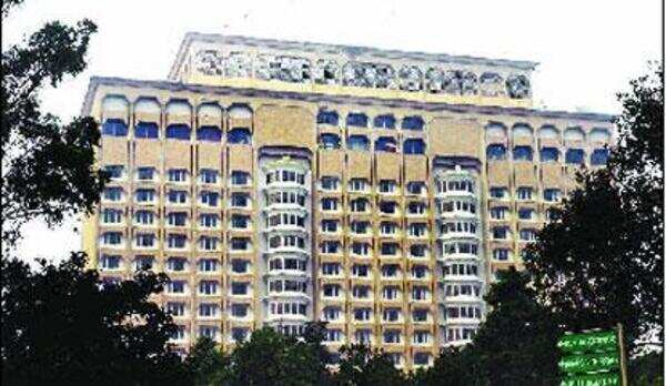 Tatas, ITC to battle it out for Delhi's Taj Mansingh