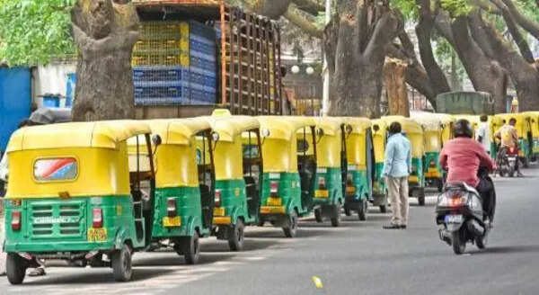 Auto LPG supply improves at public pumps, queues persist in Bengaluru