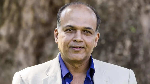 Filmmaker Ashutosh Gowariker appointed as festival director for 57th IFFI in Goa