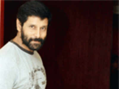 Vikram does a quickie