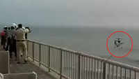 Mumbai: Man jumps off Bandra-Worli Sea Link 