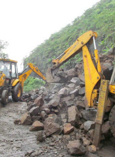 Casualties feared as many people trapped after landslide near Pune