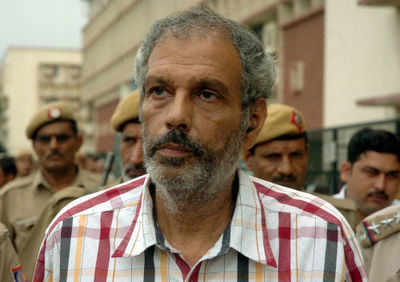 Maoist leader Kobad Ghandy out on bail from Vizag jail, leaves for Mumbai