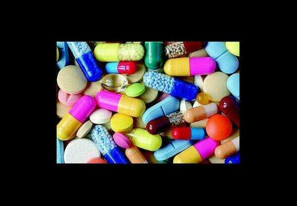 Drug crisis feared as wholesale business down to 20%