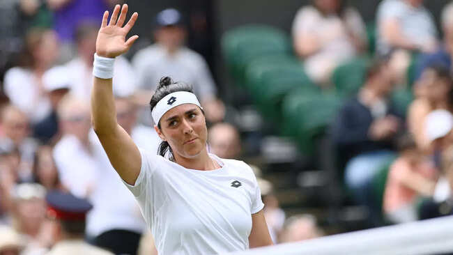 World number two Jabeur cruises into Wimbledon fourth round