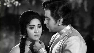 Dilip Kumar and Vyjayanthimala
